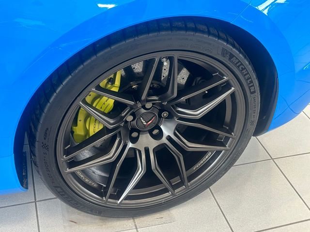 Used 2023 Rapid Blue Chevrolet 3LZ image 16