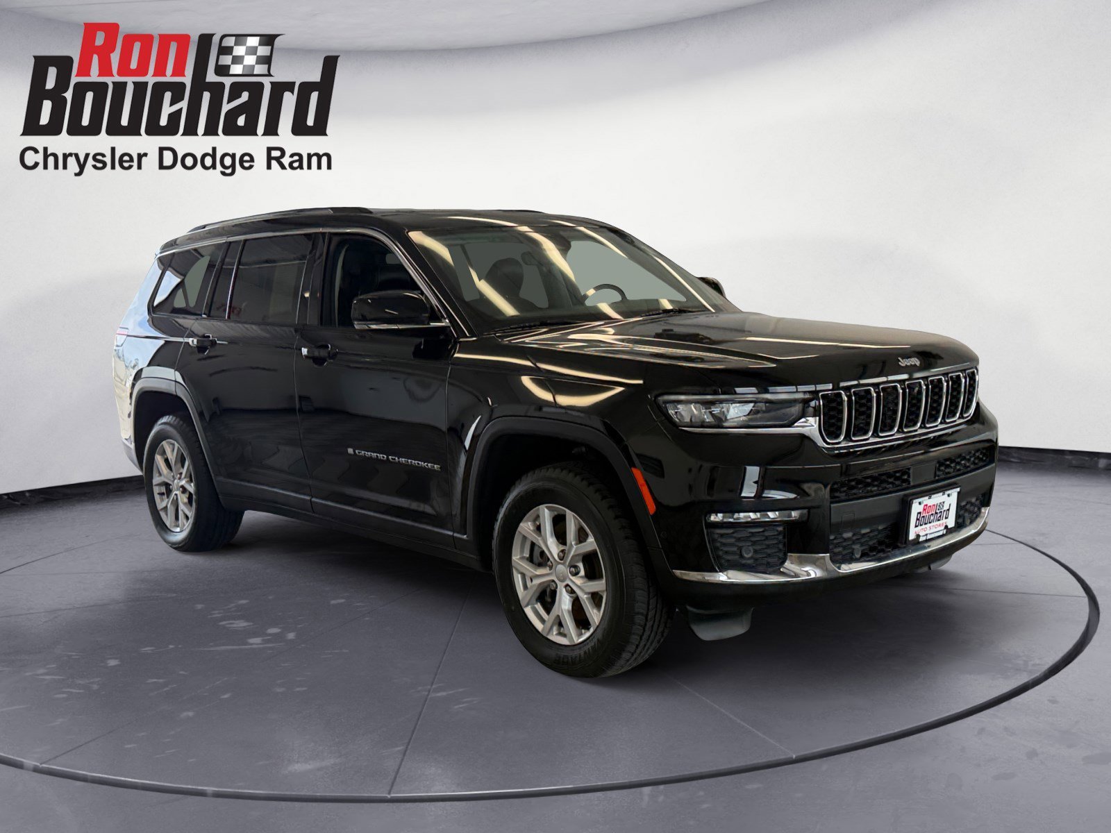 Diamond Black Crystal Pearlcoat 2023 Jeep Grand Cherokee L Limited 4WD SUV / Crossover Four-Wheel Drive