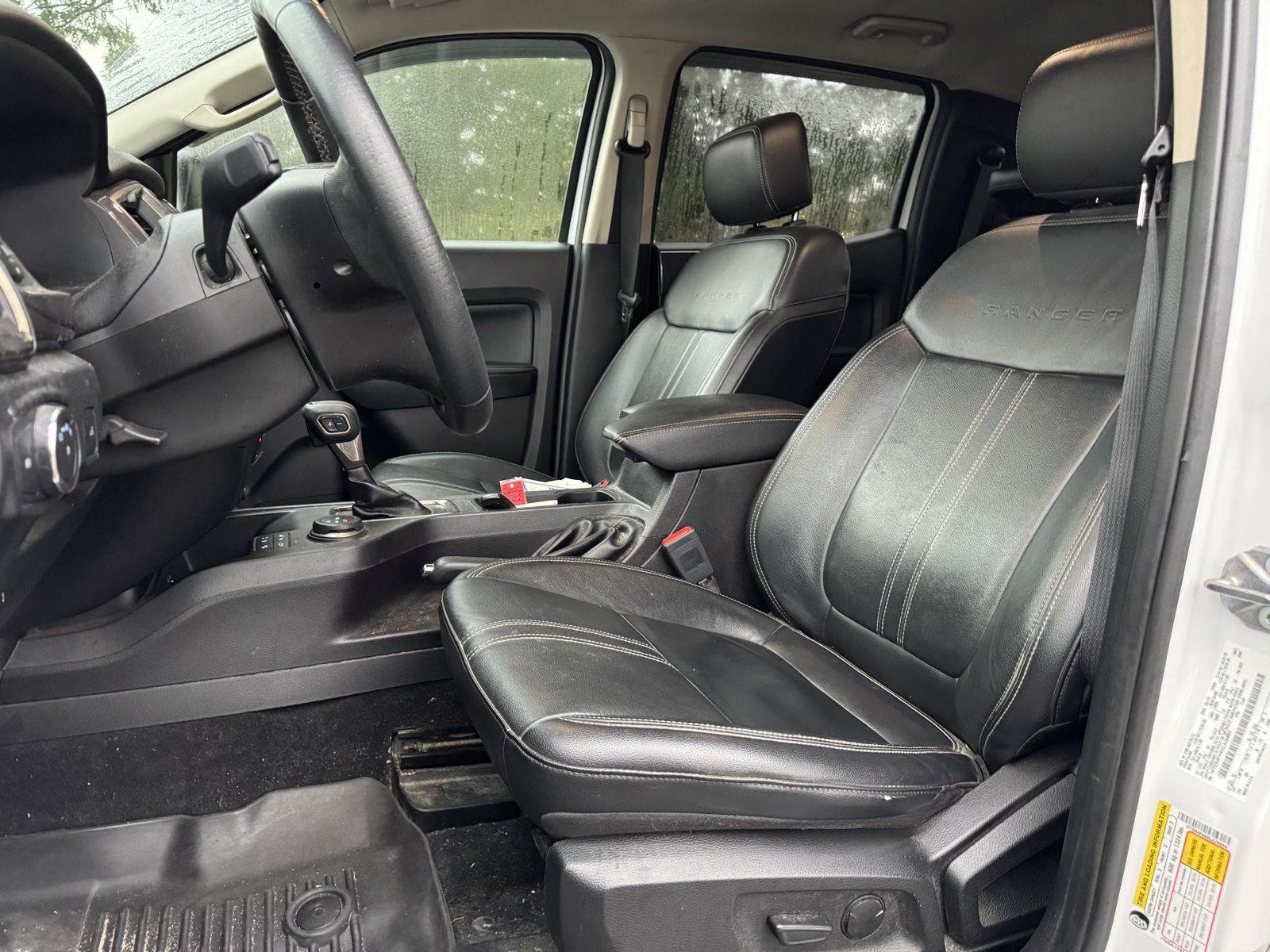 Used 2019 Oxford White Ford LARIAT image 3