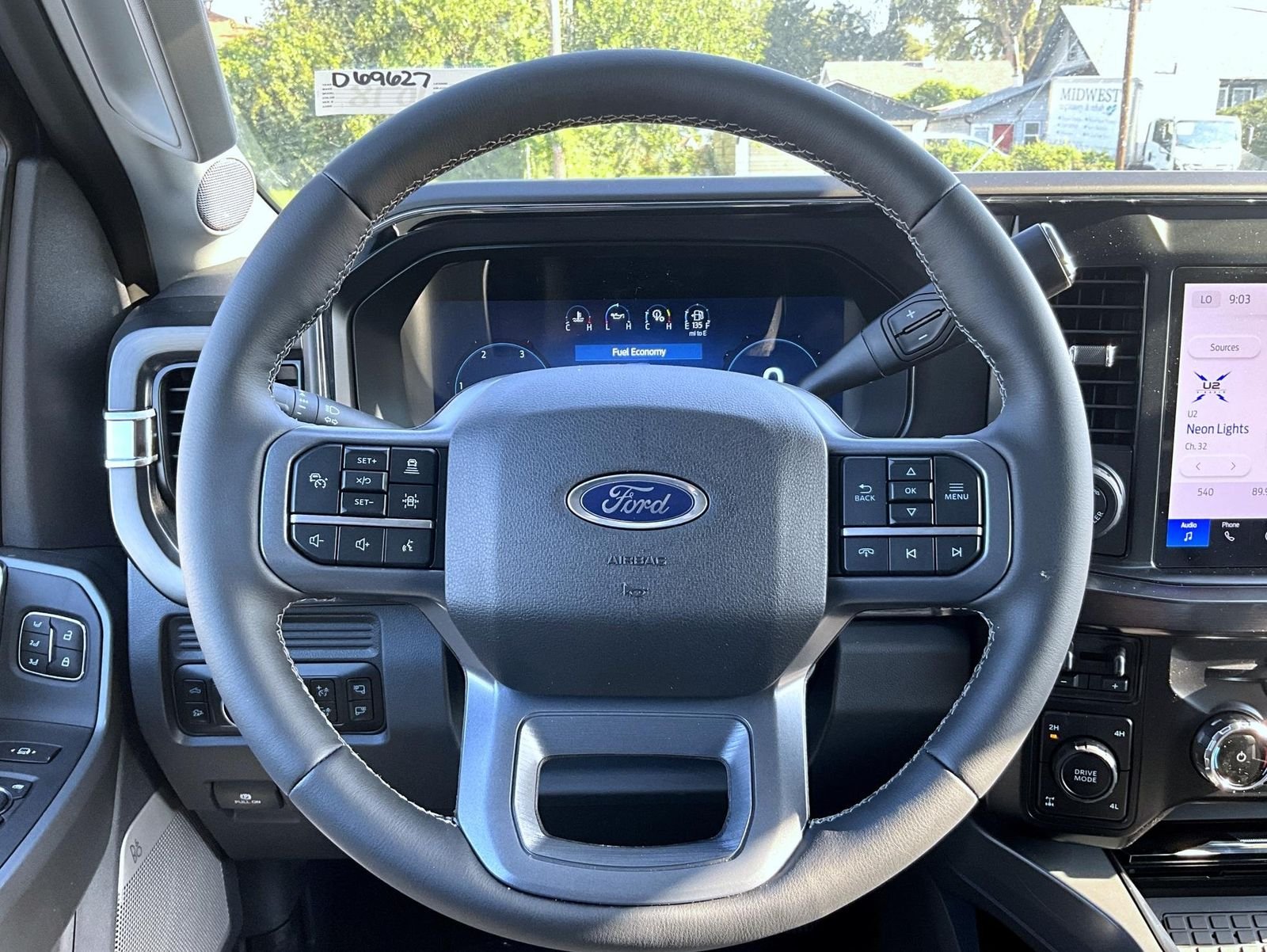 2026 Ford F-250 Super Duty Lariat - Photo 13