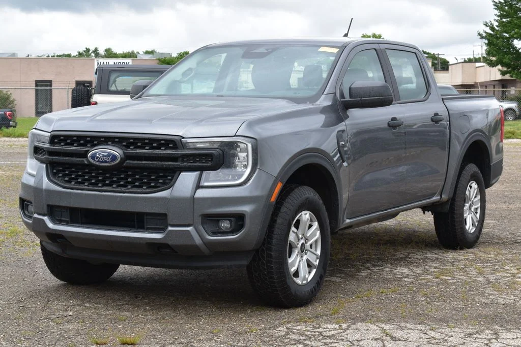 2024 Ford Ranger XL 4x4 SuperCrew 5' Box's photo