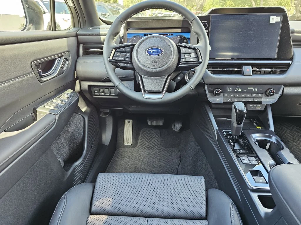 New 2026 CRYSTAL WHITE PEARL Subaru Touring image 13
