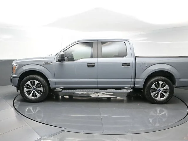 Used 2019 Black Ford XL image 4