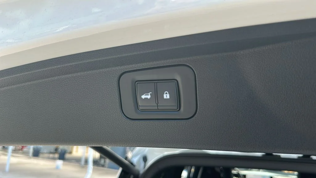 2026 Nissan Armada PRO-4X - Photo 31