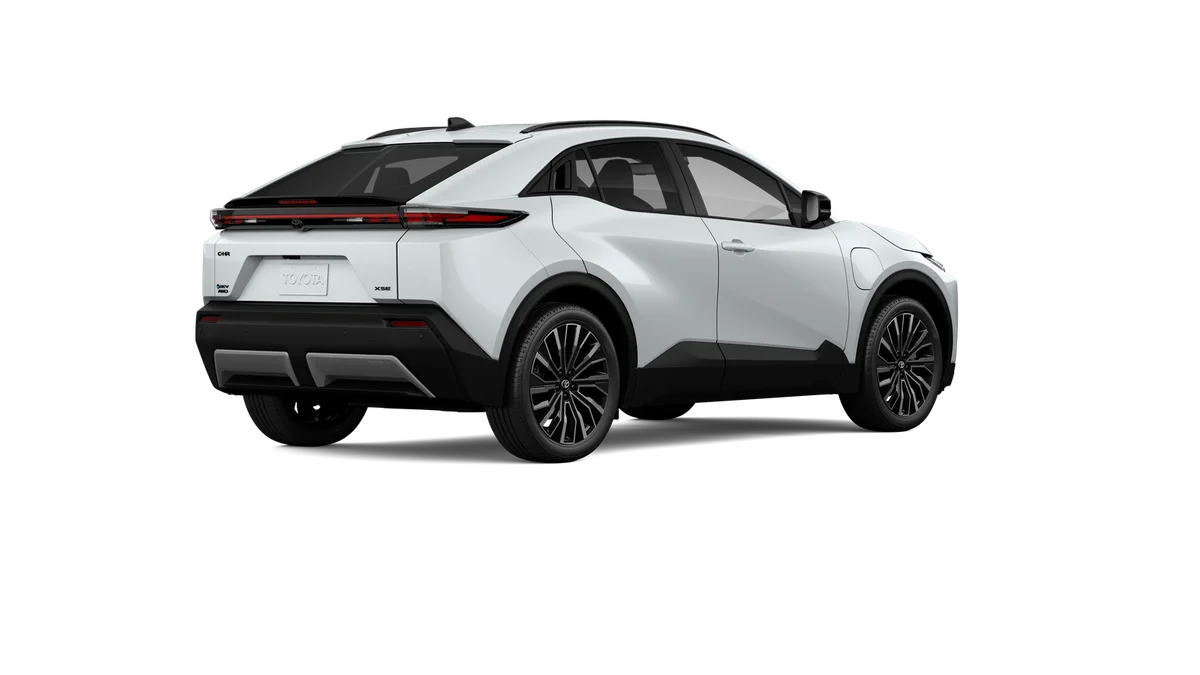 New 2026 Wind Chill Pearl Toyota XSE image 10