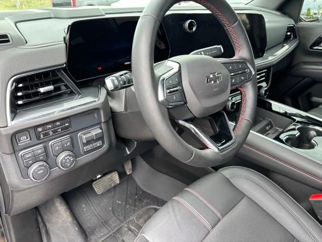 Used 2025 Black Chevrolet RST image 13