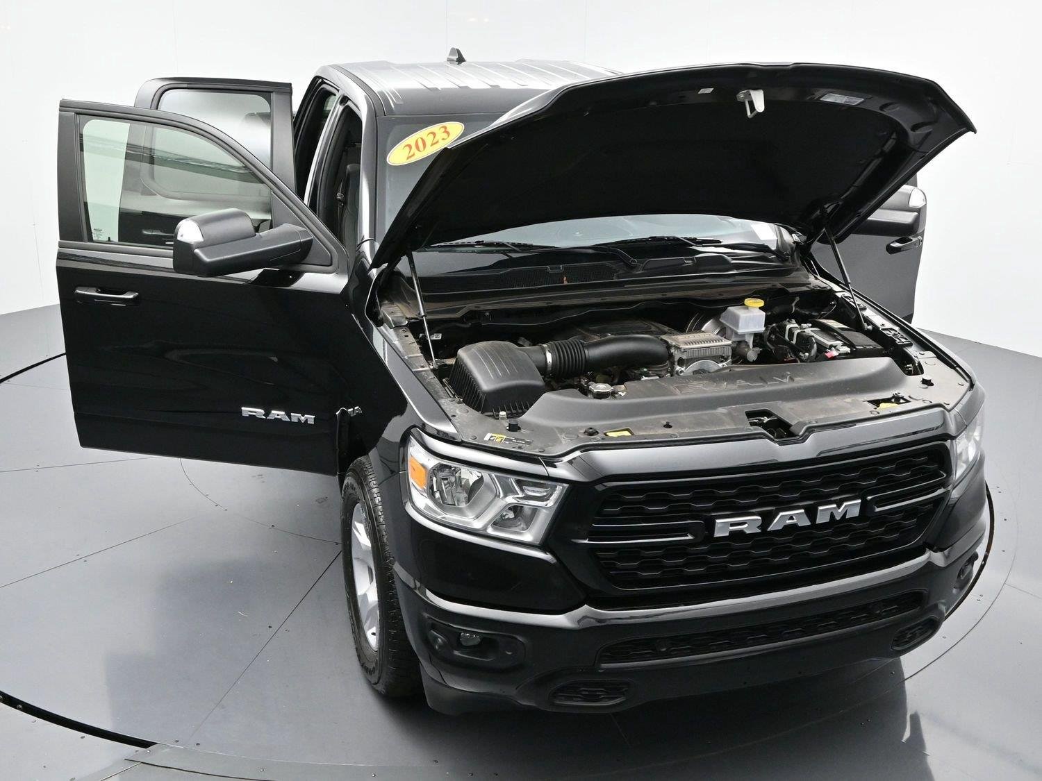 Used 2023 Diamond Black Crystal Pearlcoat Ram Big Horn image 41