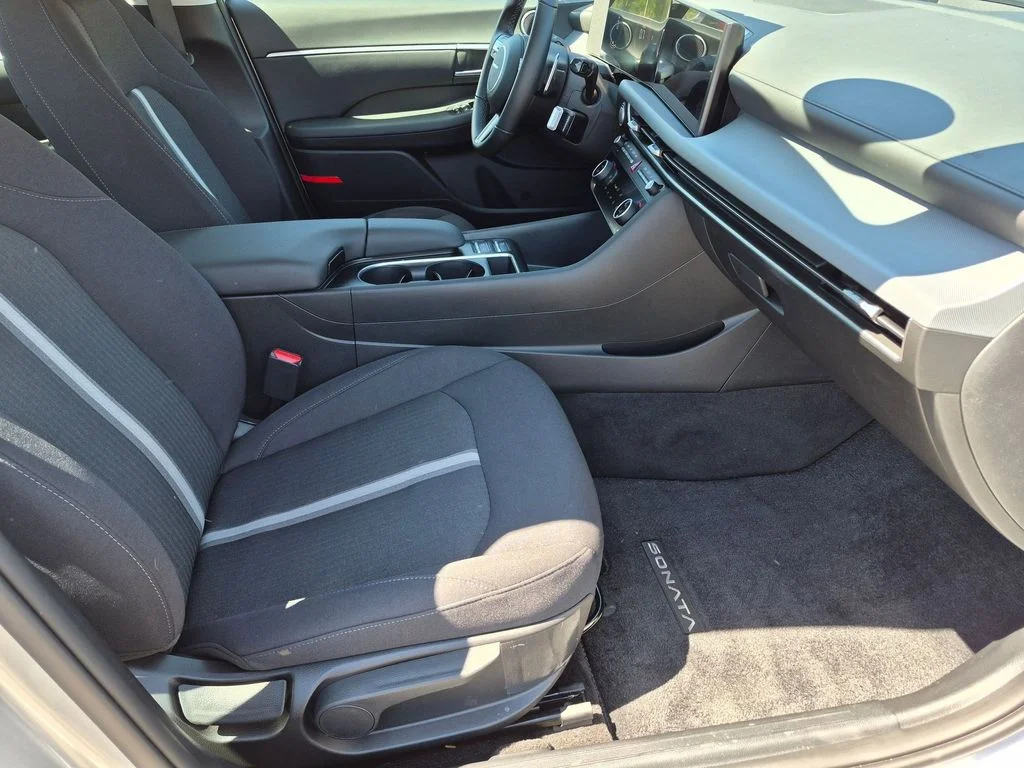 Certified Used 2026 Silver Hyundai SEL Sport image 24
