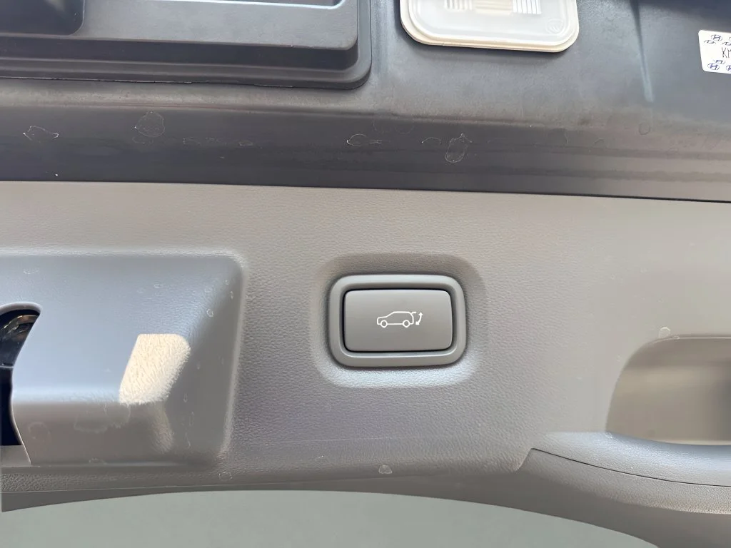 Used 2024 Black Hyundai SEL image 24