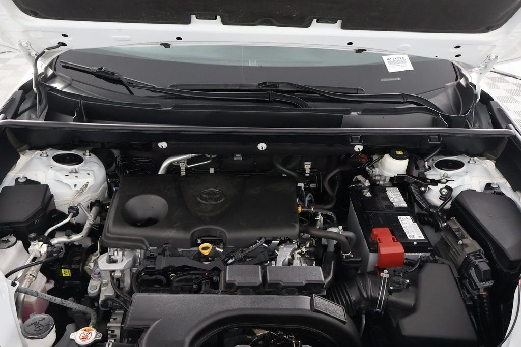 Used 2021 Super White Toyota XLE image 15