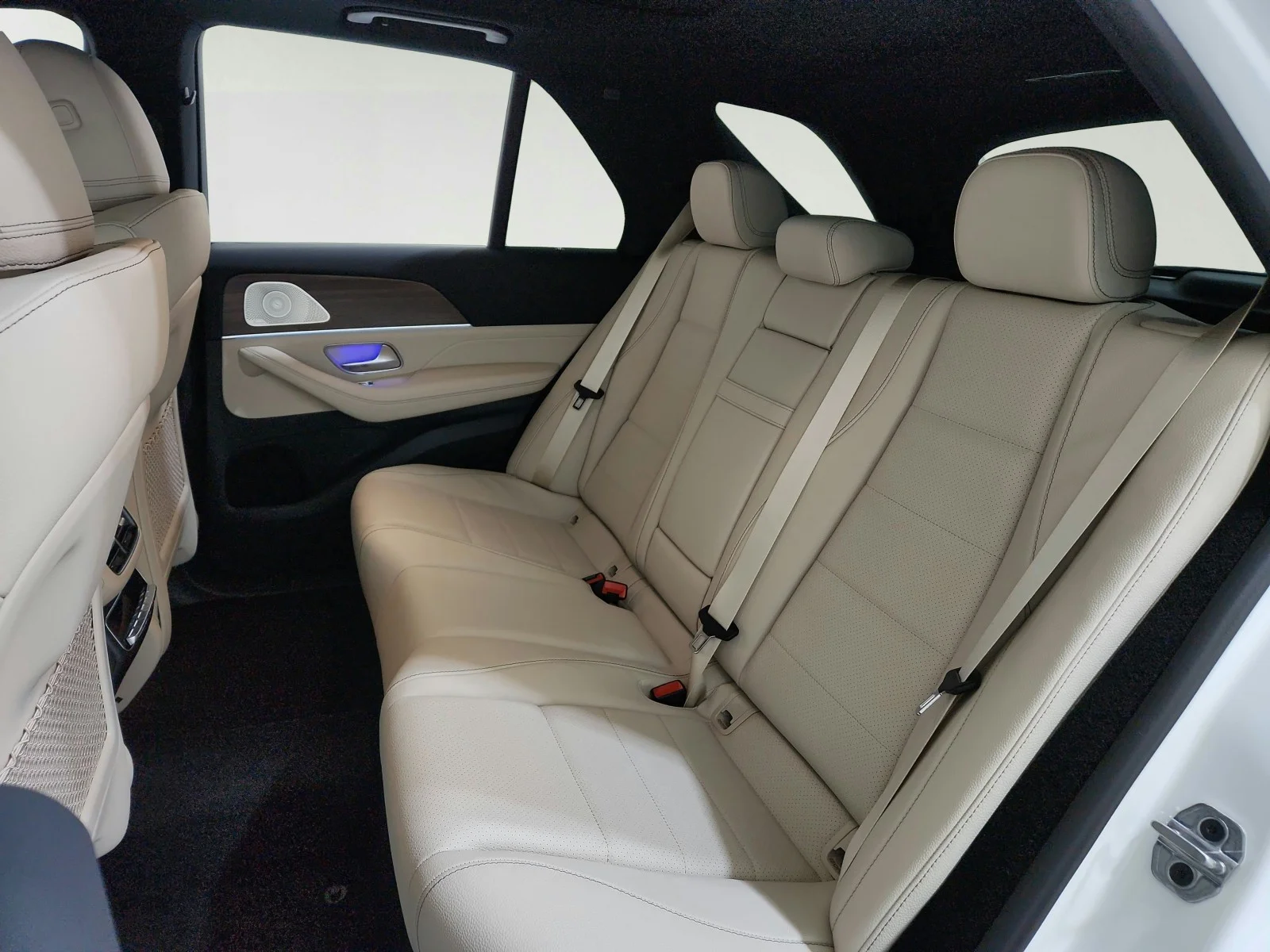Certified Used 2026 Polar White Mercedes-Benz GLE 350 image 18