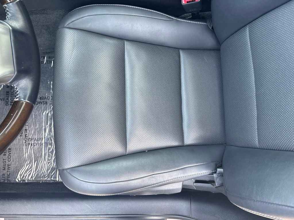 Used 2015 Silver Lexus 350 image 15
