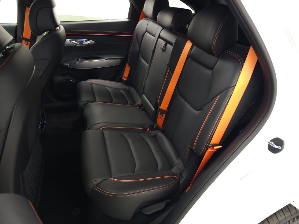 New 2026 White Genesis 2.5T SPORT PRESTIGE image 30