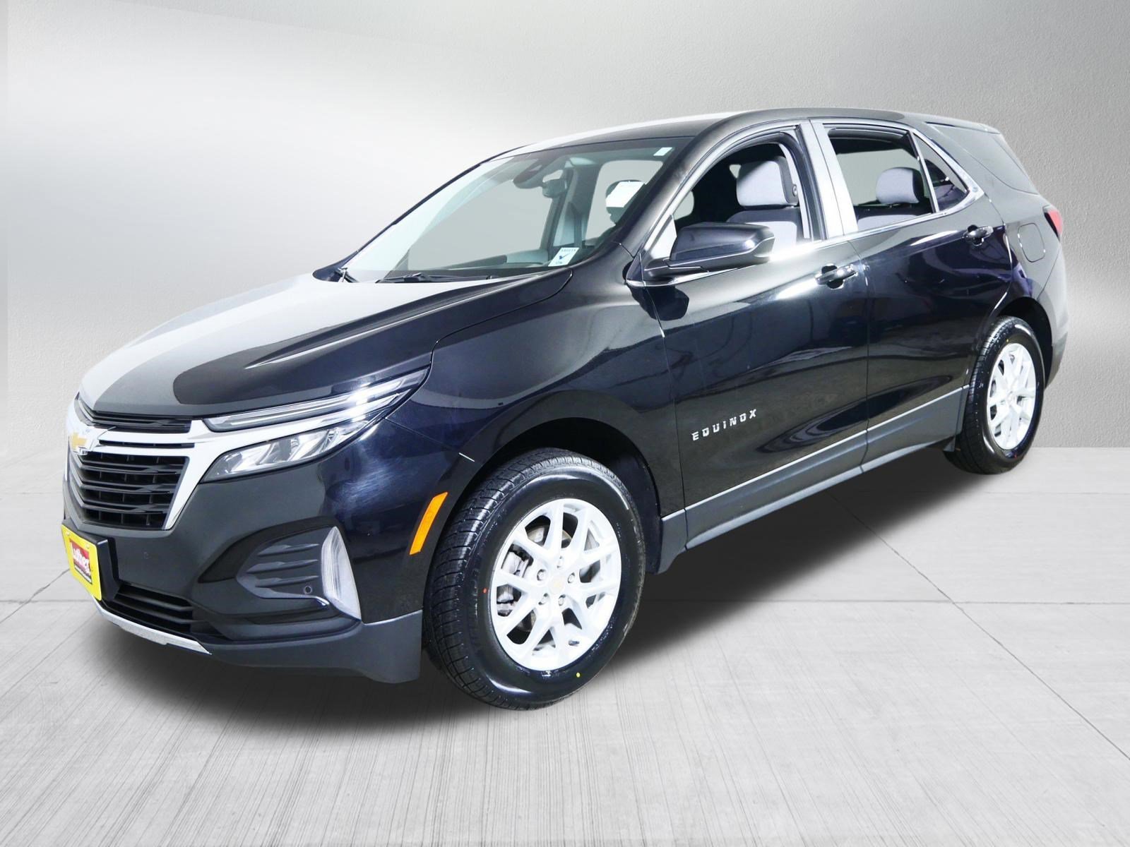 Used 2023 Mosaic Black Metallic Chevrolet LT image 3