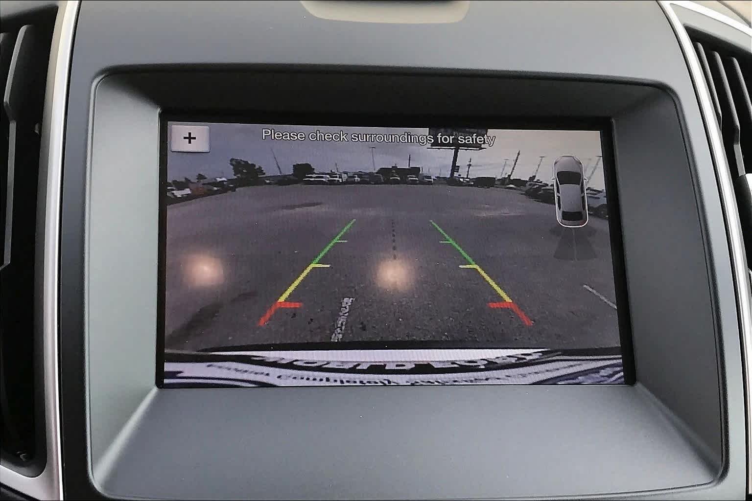Used 2019 White Platinum Metallic Tri-Coat Ford SEL image 27