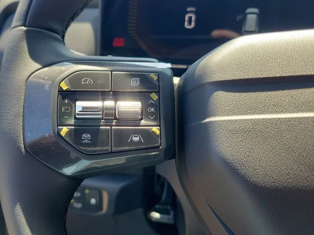 New 2027 Iceberg Green Kia X-Line S image 22