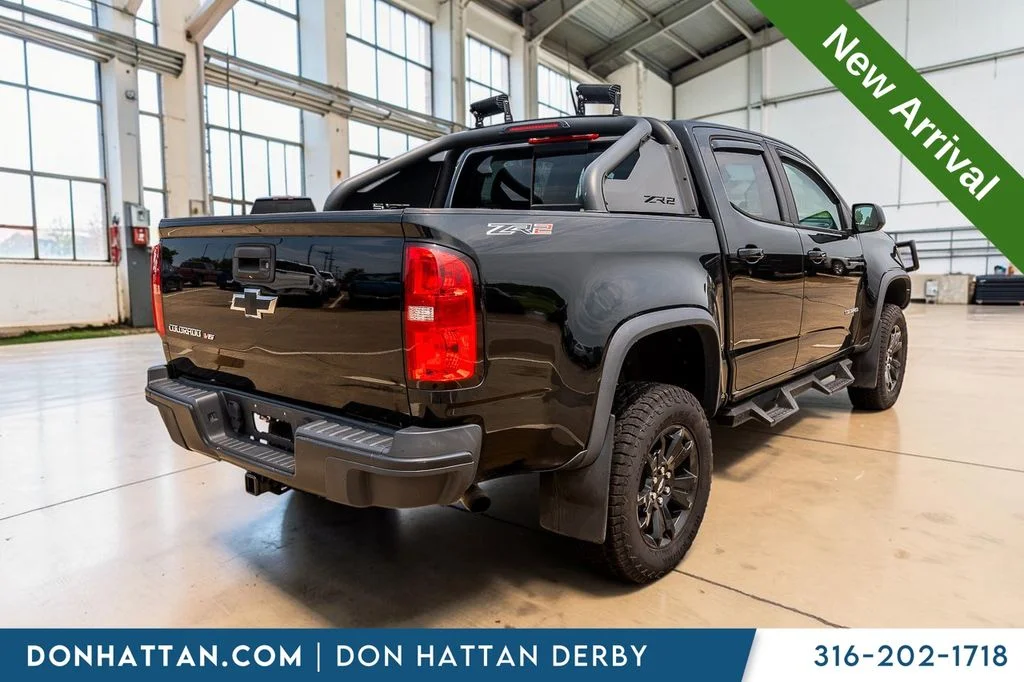 Used 2019 Black Chevrolet ZR2 image 24