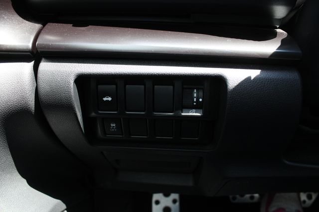 Used 2022 Orange Subaru GT image 9