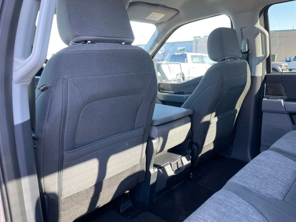Used 2022 Silver Ford XLT image 54