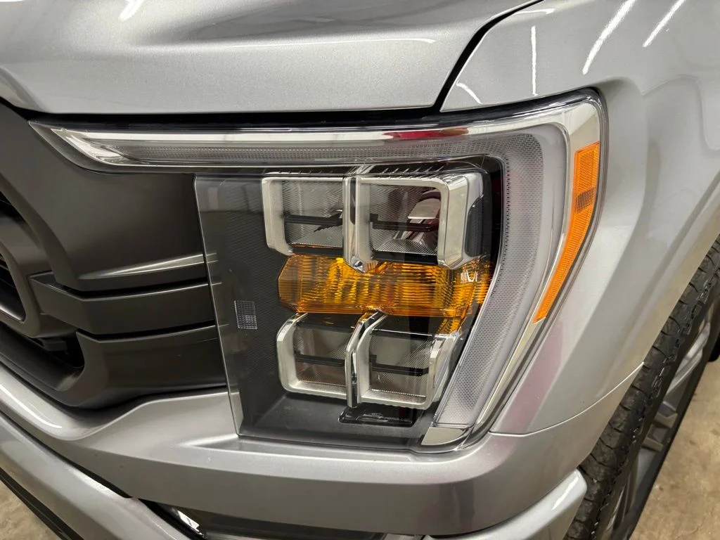 Used 2023 Silver Ford XLT image 8