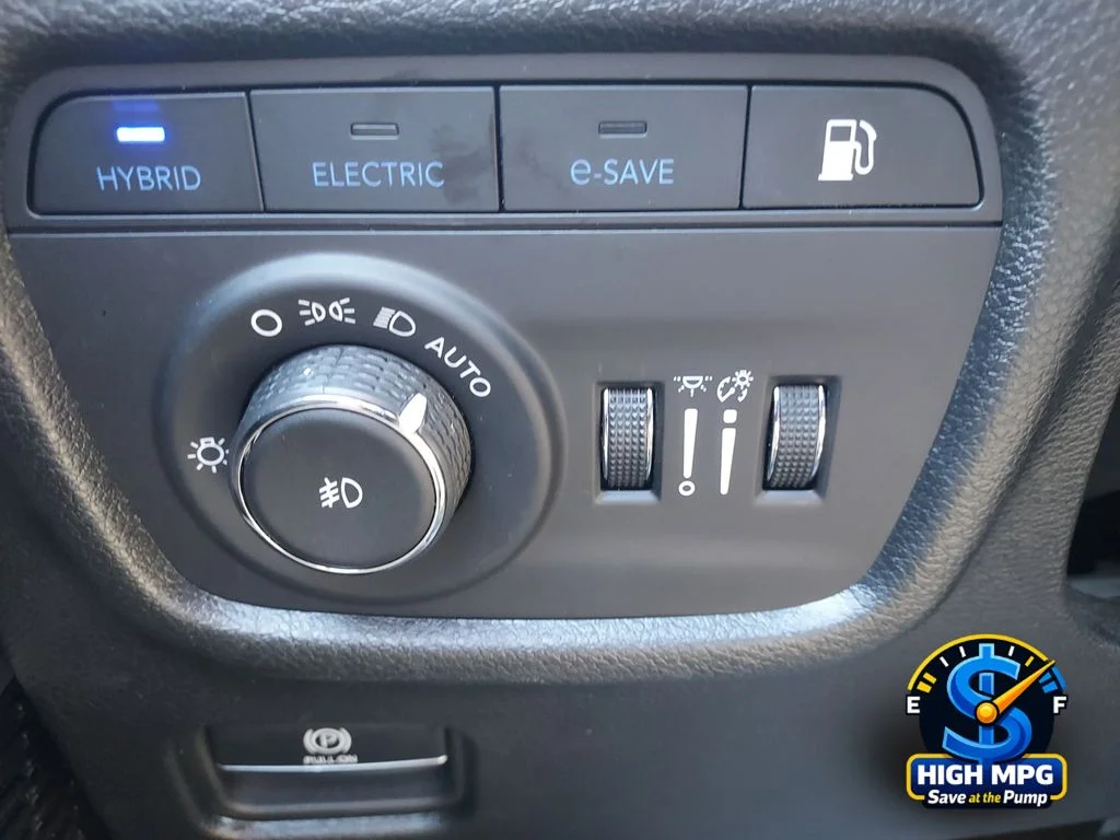 Used 2024 Brown Jeep 4xe image 18