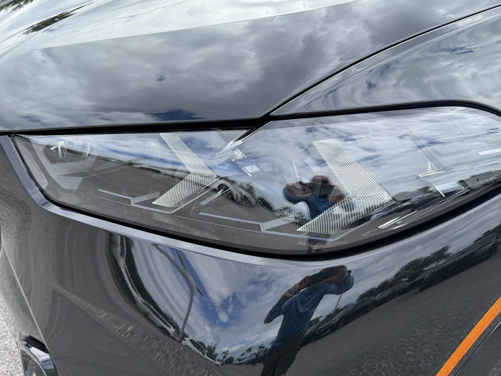 New 2026 Black Sapphire Metallic BMW xDrive40i image 9