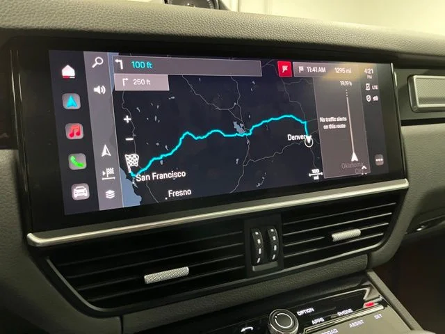 2022 Porsche Cayenne Platinum Edition - Photo 27