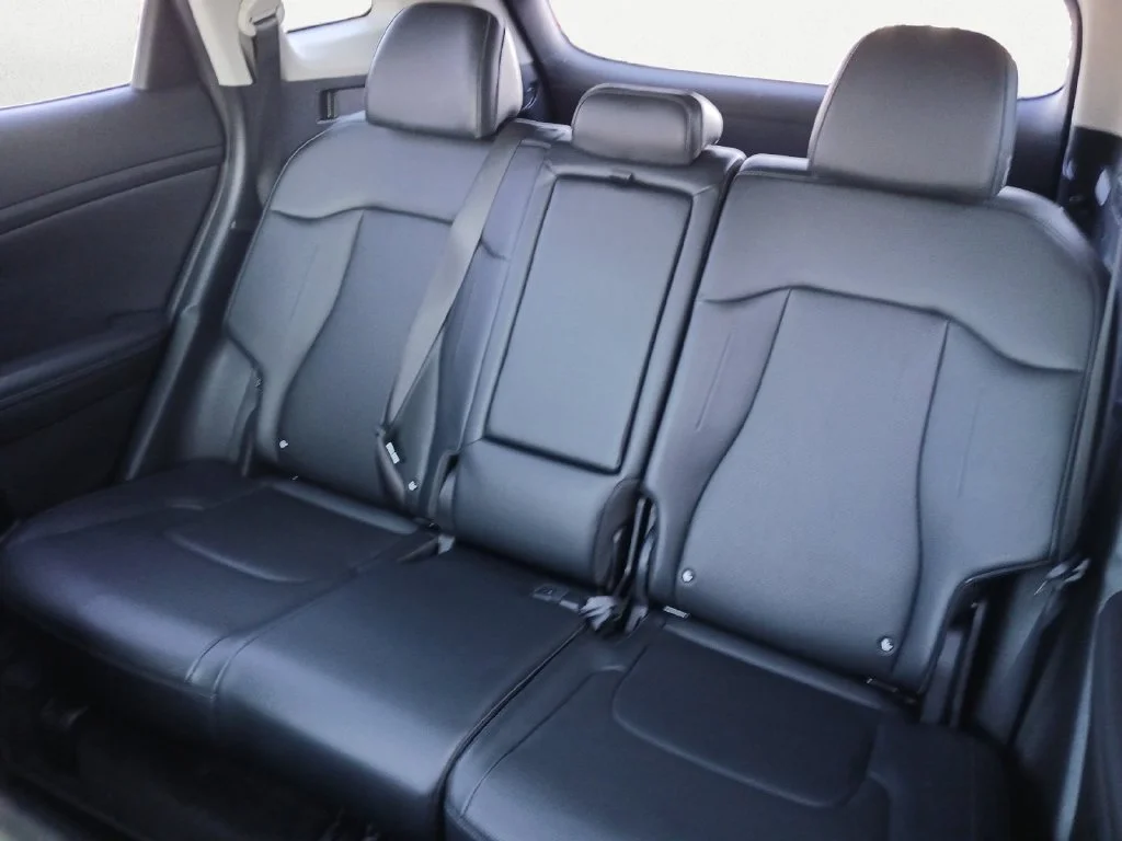 Used 2023 Blue Kia SX image 9