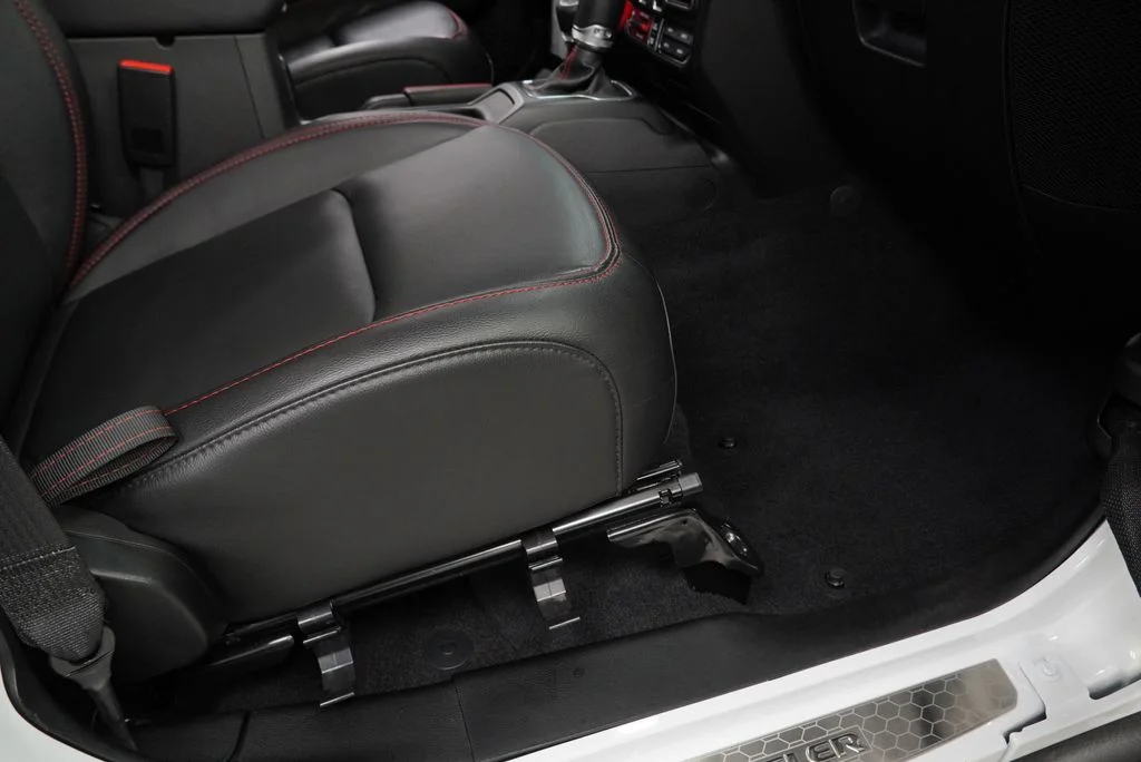 Used 2023 White Jeep Rubicon image 50
