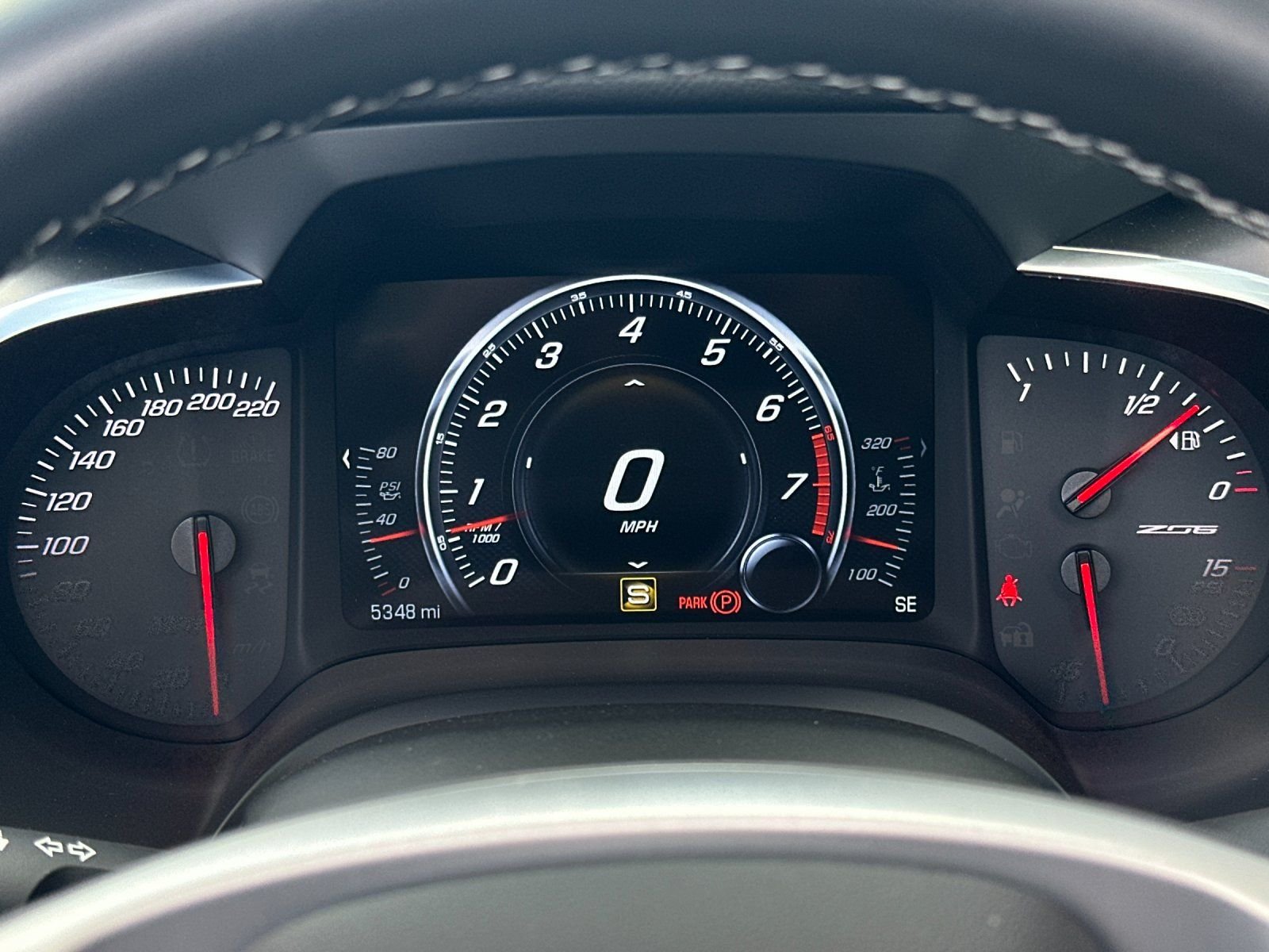 Used 2016 Arctic White Chevrolet Z06 image 20