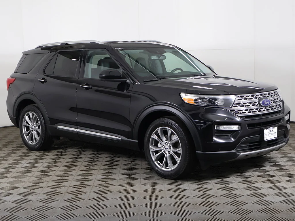 Used 2022 Black Ford Limited image 63