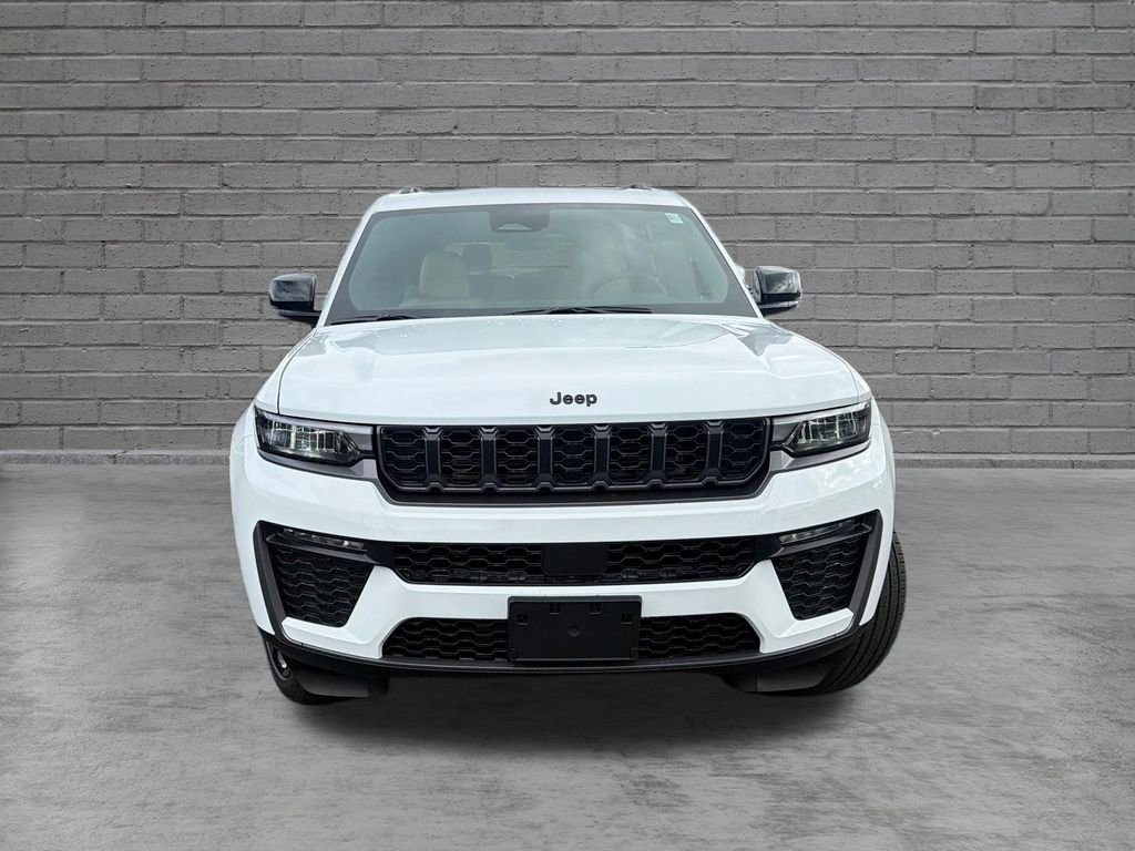 New 2026 Bright White Clearcoat Jeep Limited image 2