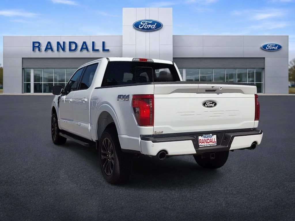 New 2026 Oxford White Ford XLT image 4
