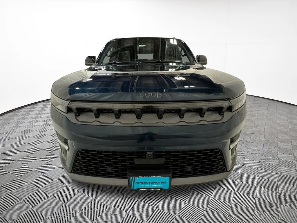 New 2026 Fathom Blue Pearl-Coat Exterior Paint (Late Availability) Jeep Limited Altitude image 3
