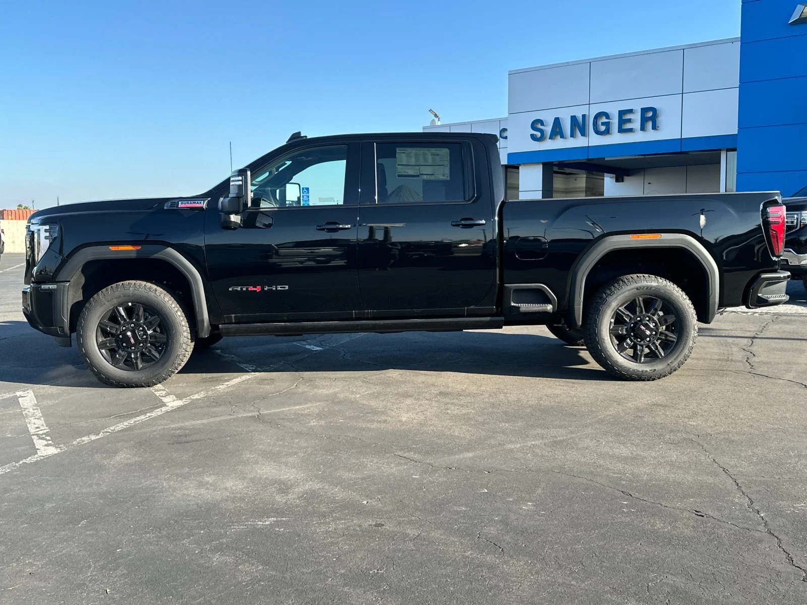 New 2026 Onyx Black GMC AT4 image 7