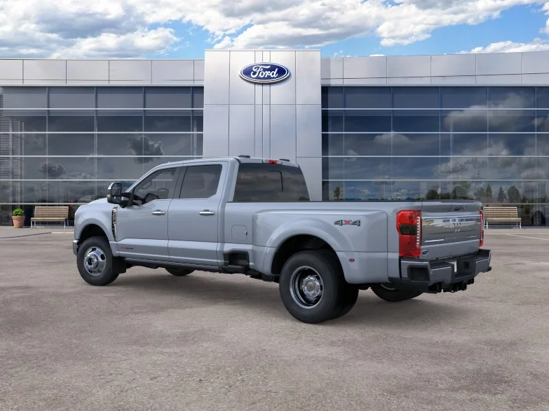 New 2026 Glacier Gray Metallic Tri-Coat Ford King Ranch image 29
