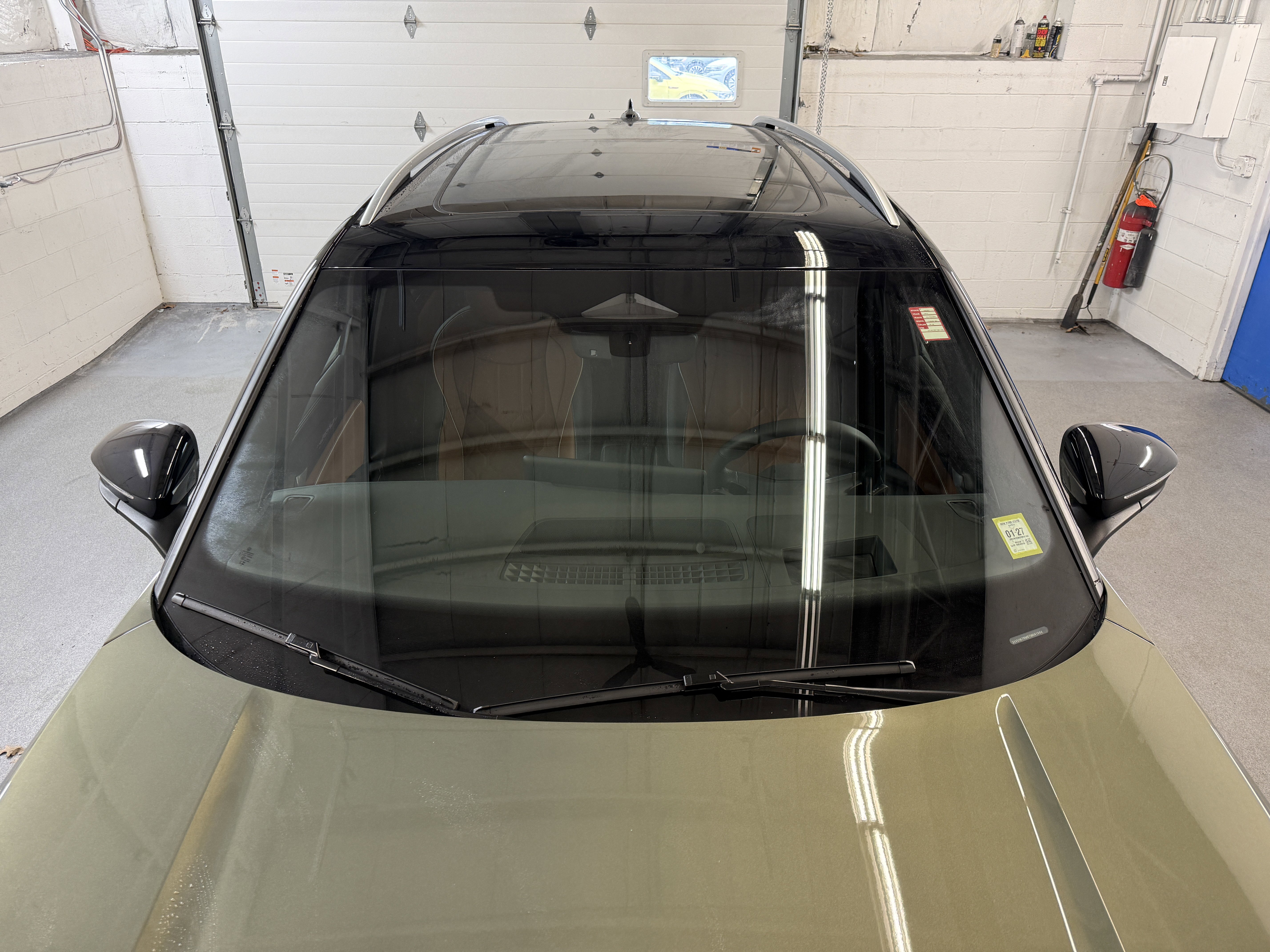 Used 2026 Avocado Green w/Deep Black Roof Volkswagen SEL R-Line Turbo image 4