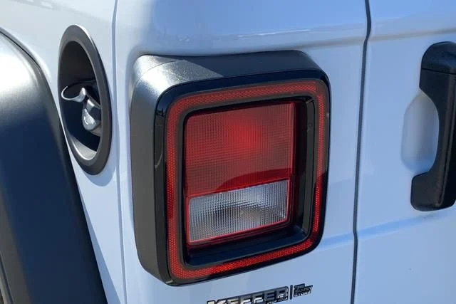 2025 Jeep Wrangler 4-Door Sport S - Photo 14