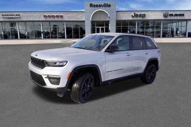 New 2025 Silver Zynith Exterior Paint Jeep Limited image 7