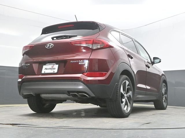 Used 2016 Red Hyundai Sport image 42