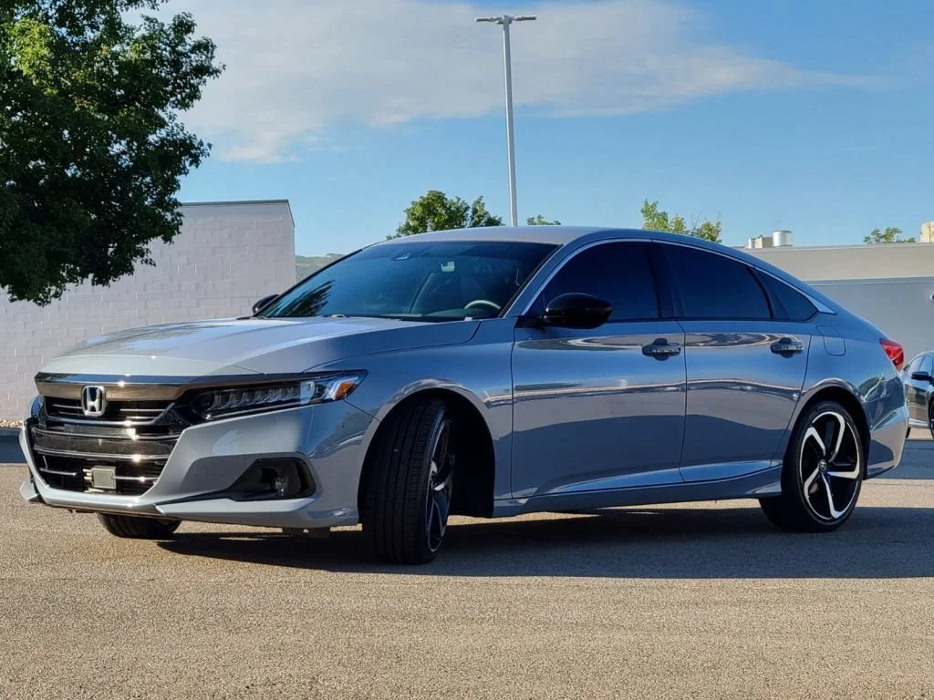 Used 2021 Gray Honda Sport SE image 13