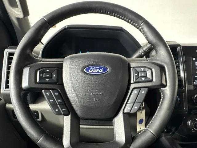 Used 2018 Blue Ford XLT image 18