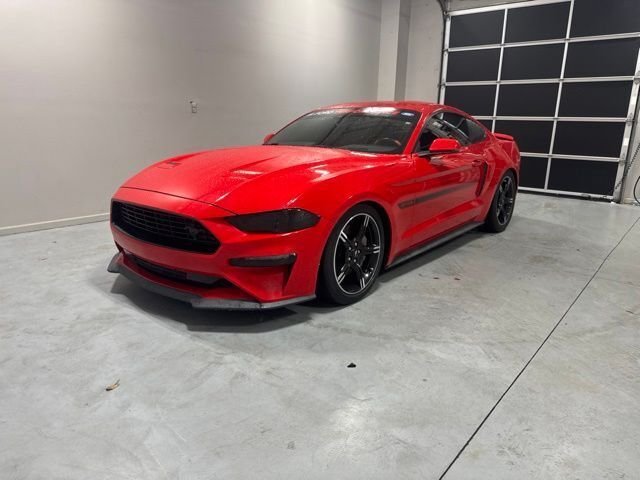 Used 2019 Red Ford GT Premium image 1