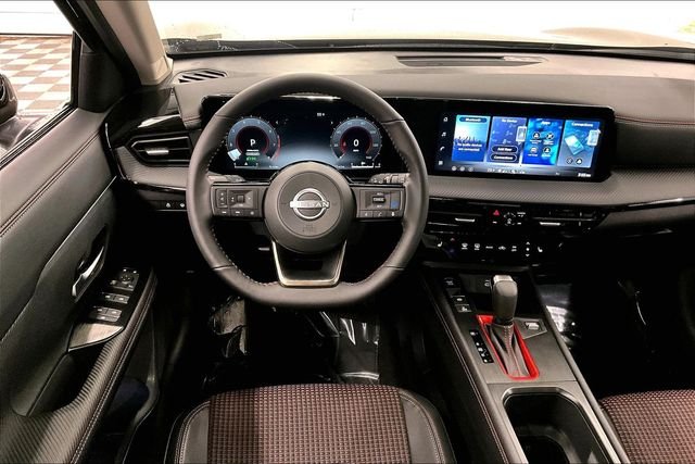 New 2026 Canyon Bronze Nissan SR image 20