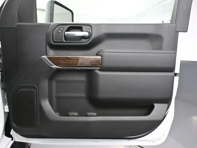 2025 GMC Sierra 3500HD SLE - Photo 41