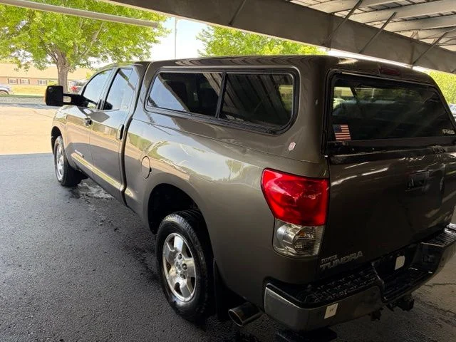 Used 2007 Brown Toyota SR5 image 12