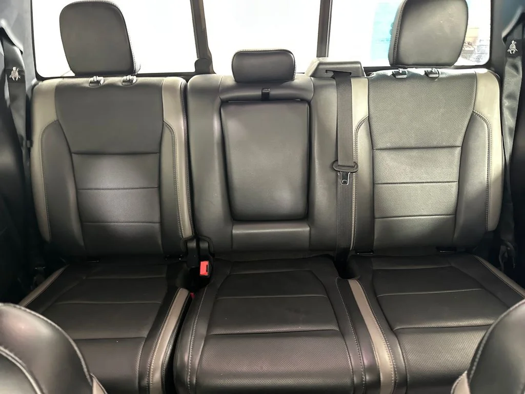 Used 2018 Red Ford Raptor image 25