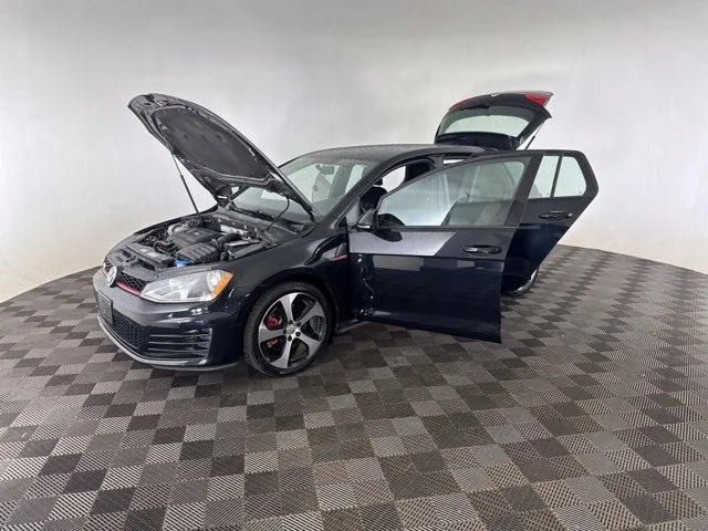 Used 2017 Black Volkswagen S image 12