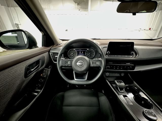 Used 2023 Black Nissan S image 11