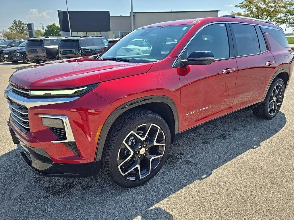 Used 2026 Red Chevrolet High Country image 4